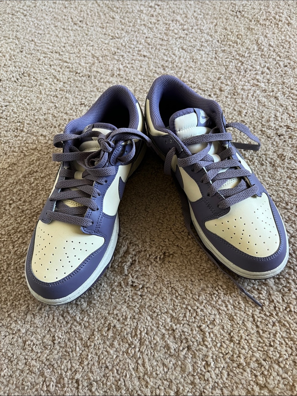 Nike Dunk Low - Lavender and White Low-Top Sneakers - Picture 4 of 7